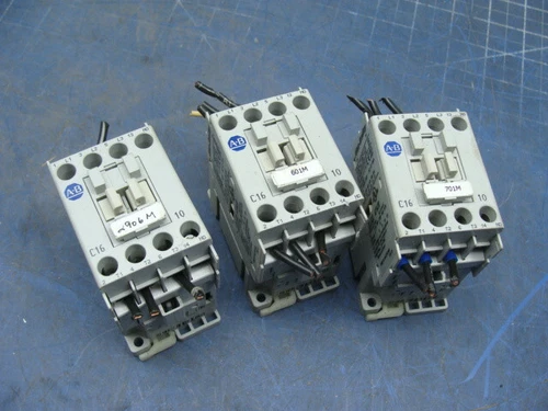 ALLEN BRADLEY 100-C16*10 SERIES B CONTACTOR  LOT OF 3