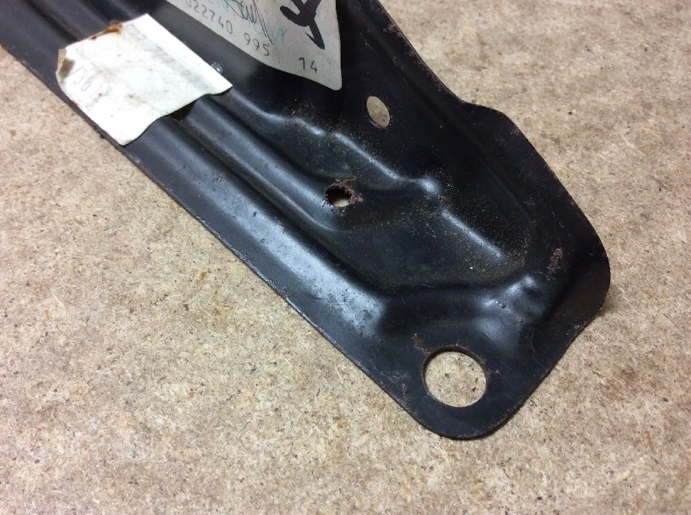 Original VW Passat Audi 80 Coupe Lagerbock Handbremse Hebel Neu 