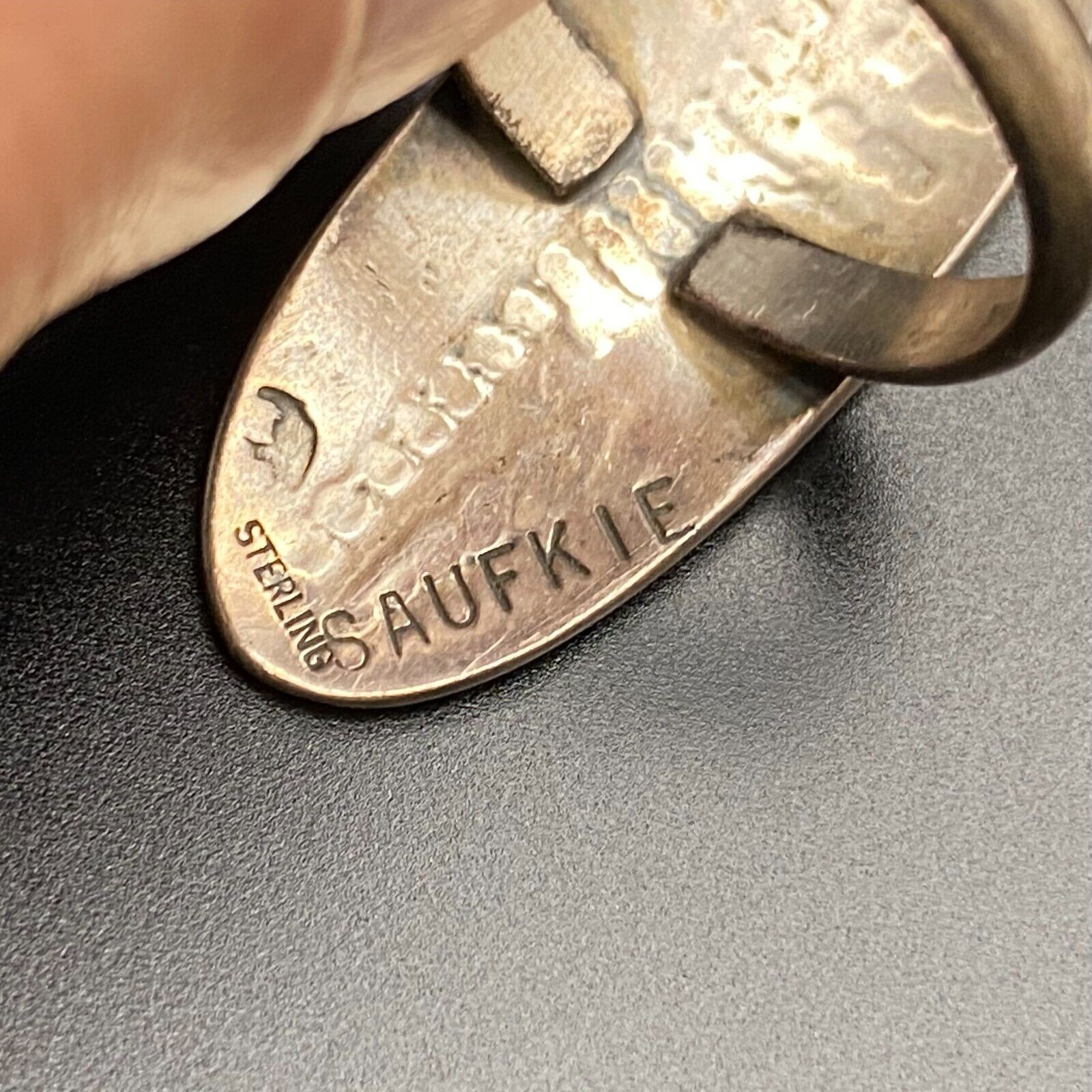 Vintage Hopi Lawrence Saufkie Prayer Feather Rain Sterling Silver Ring Size 8.25