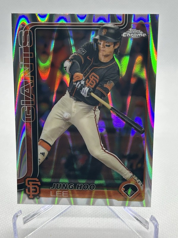2025 Topps Chrome - Jung-Hoo Lee #119 RayWave Refractor