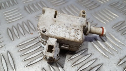 Stellmotor Microschalter, Heckklappe Heckklappenschloss  Volkswa DE552087-50