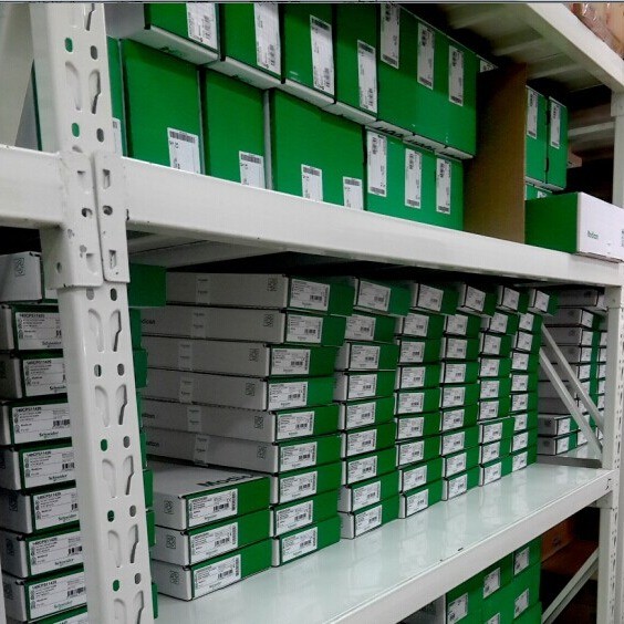 US Inventory 2PC NEW Schneider GV2ME14 Protector, Expedited Shipping