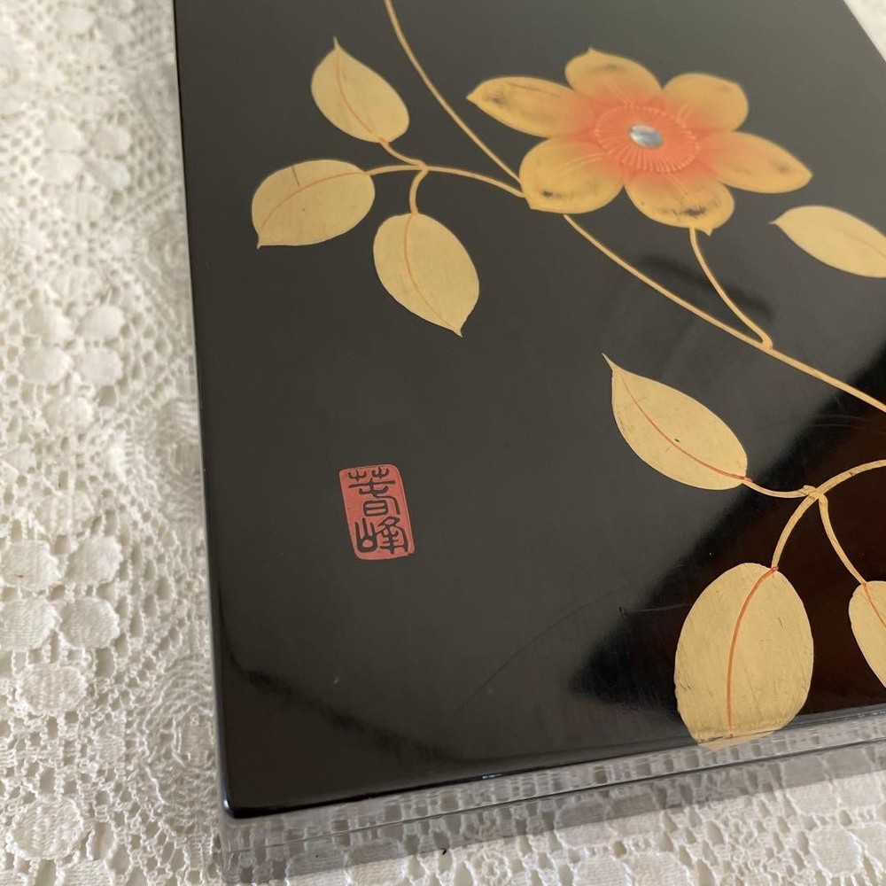 Jubako Bento Box Japanese Lacquer style storage box floral pattern
