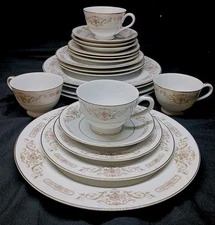 Rose  (Japan) Kathy 3802, Gold Trim, Full Service for 4 + fruit/dessert bowls