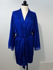 Victoria  s Secret Women  s Royal Blue Lace Arms Luxe Satin Jacquard Robe Size M/L