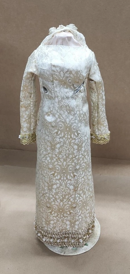 Винтажная кукла свадебное платье + вуаль ручной шитье большой 15» длиной + барды стеклянный купол - Изображение 2 из 4