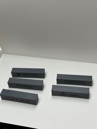 Z SCALE CONTAINERS 56X12X12 MM 5PCS CUSTOM DECALES7 PAINT SEE PICTURES - Picture 2 of 4