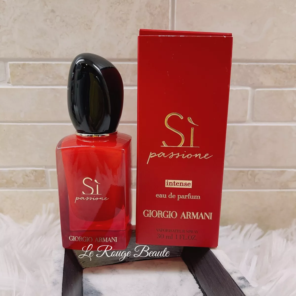 Giorgio Armani Si Eau De Parfum Spray - 1 fl oz bottle