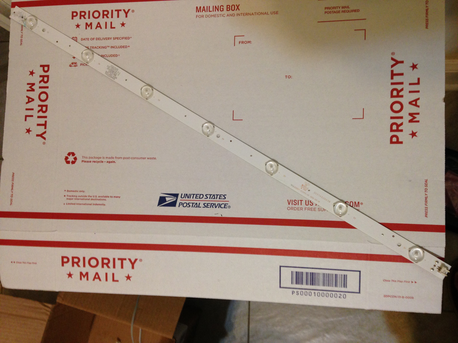 303TH320038 LED BACKLIGHT LED STRIP (1 STRIP) ELEFW328B, LE32E6R9  