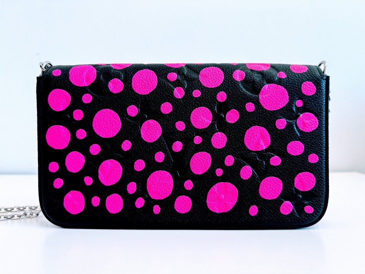 Louis Vuitton LV Yayoi Kusama YK Monogram Felicie Pochette Louis Vuitton LV Yayoi Kusama YK Monogram Felicie Pochette