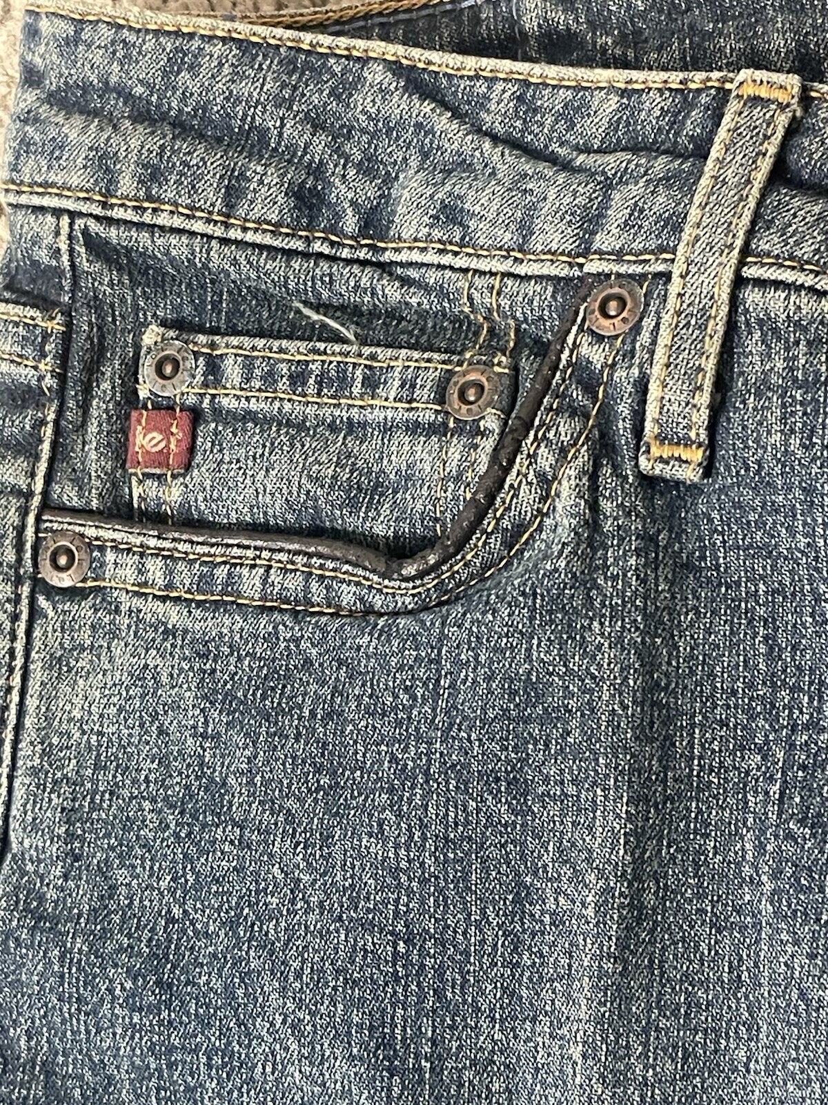 Picture 5 of 12