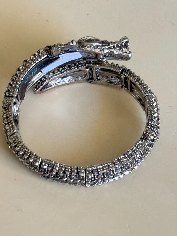 Pulsera envolvente de cocodrilo de diseñador Natasha con joyas con pedrería de cuarzo ahumado Foto 4 de 4