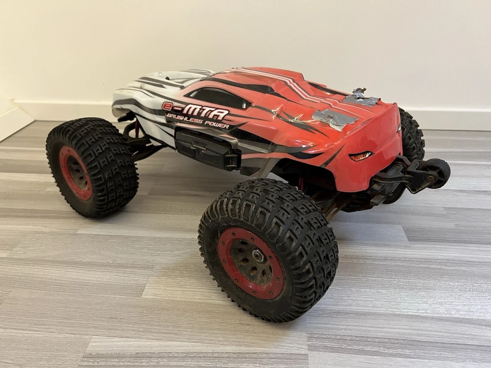 Thunder Tiger e-MTA 1:8 Brushless Monstertruck - Ersatzteilspender RC - Bild 4 von 4