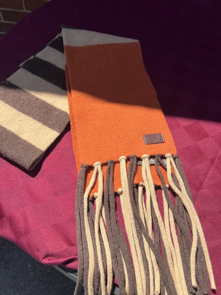 2 bufandas Coach auténticas Foto 2 de 4