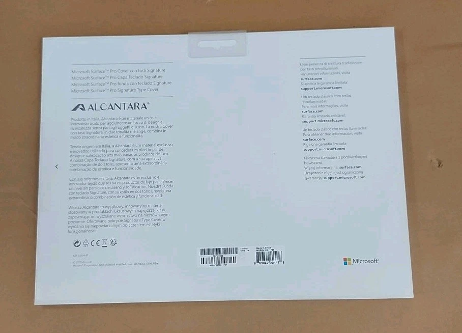 Microsoft Surface Pro 3 4 5 6 7 7 + Type Cover. Spanish Layout. Burgundy.  - Image 2 of 2