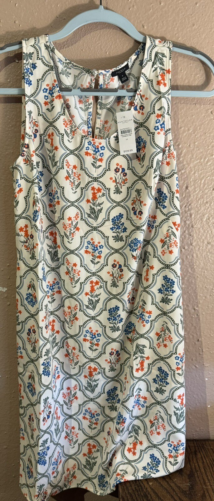 Picture 1 of 8
