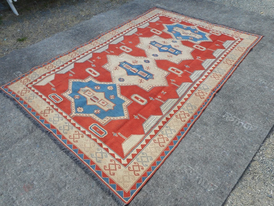 Preciosa alfombra grande vintage hecha a mano de Sumak turco, 6x9 pies Foto 4 de 4