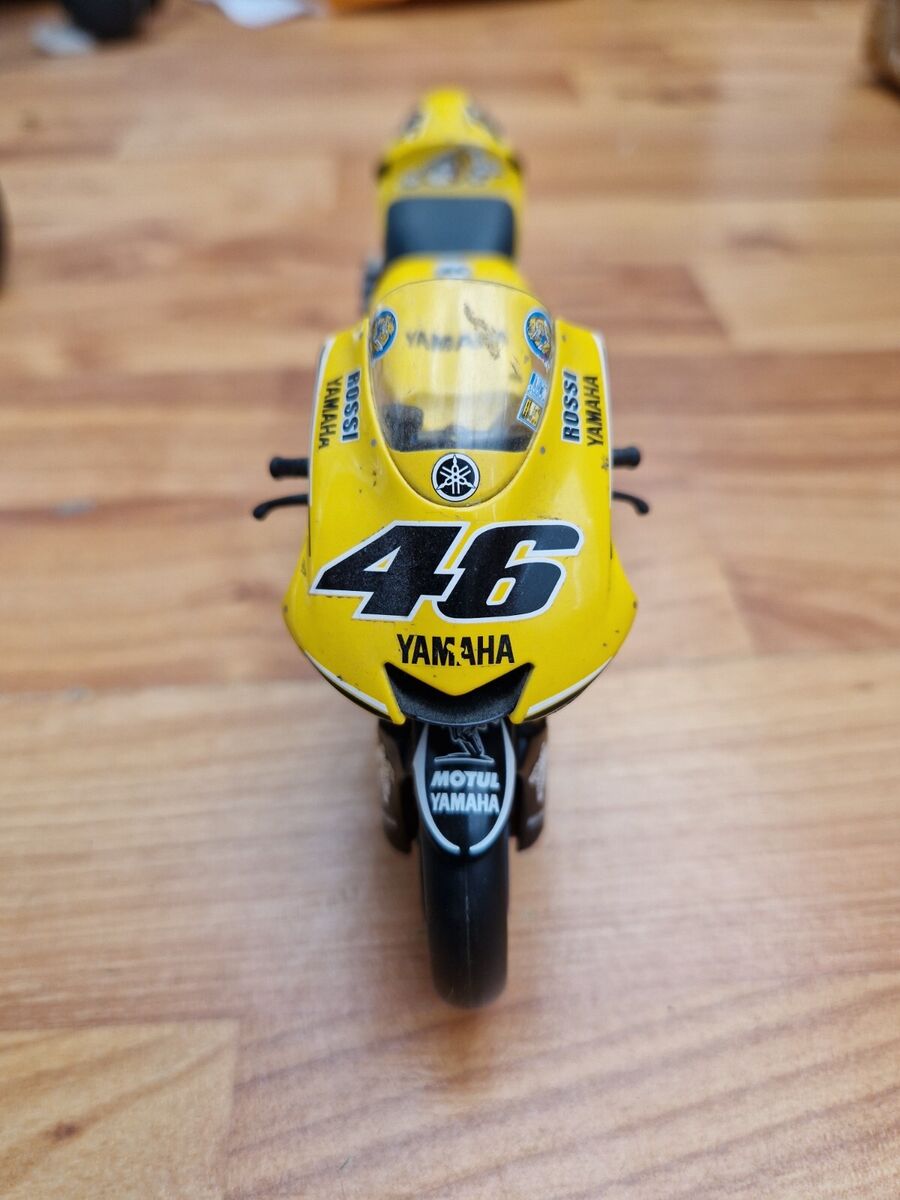 MINICHAMPS 1/12 Yamaha YZR-M1 Valentino Rossi Laguna Seca MINICHAMPS 1/12 Yamaha YZR-M1 Valentino Rossi Laguna Seca