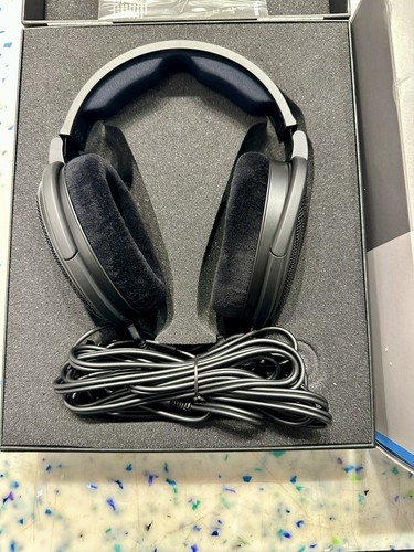 Sennheiser HD 660S Wired Over-Ear Audiophile Open-Back Headphones - Black - Picture 6 of 6