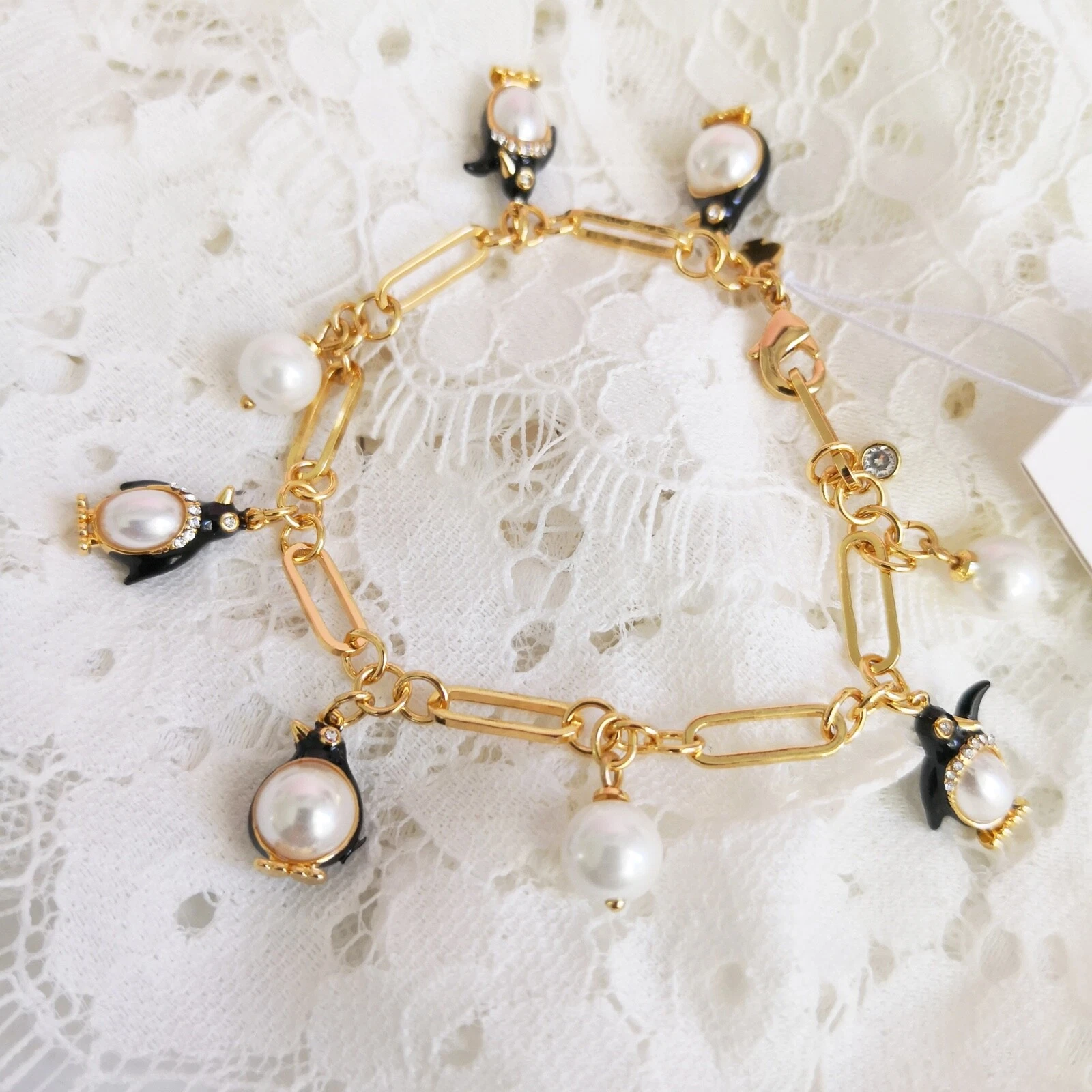 Bracciale con ciondolo pinguino Kate Spade Arctic Friends nuovo con etichette con polvere cattiva K5757 $129