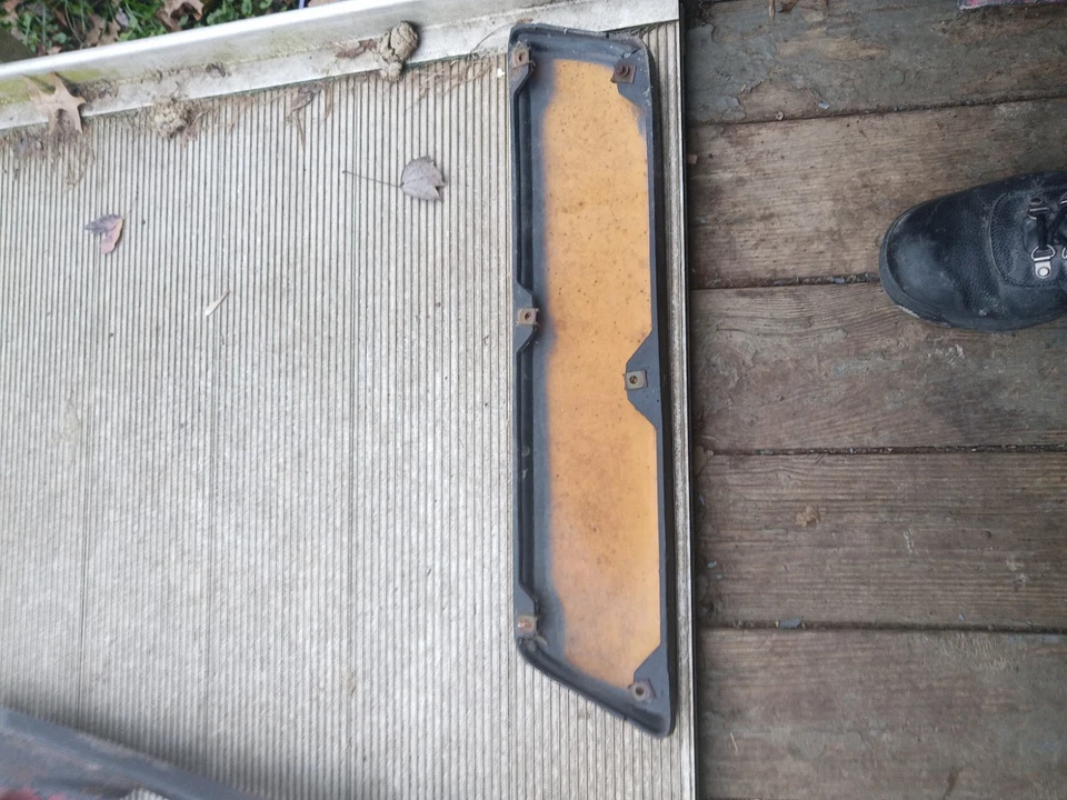 Pontiac Firebird 1982-84 transmisión automática parrilla inserto Foto 2 de 3