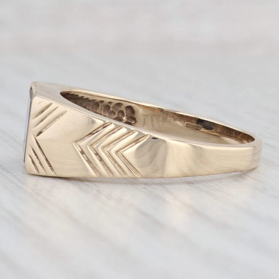 Винтажное мужское кольцо из 10-каратного желтого золота с натуральным драгоценным камнем ониксом с гравировкой подарок на годовщину - Изображение 3 из 4