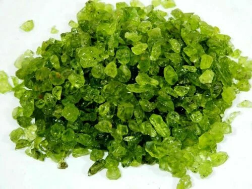 Gemas sueltas de peridoto verdes
