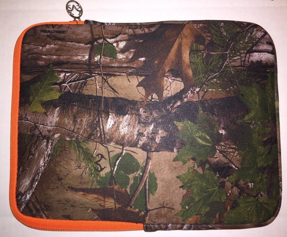 Realtree Xtra Colors 10” Tablet iPad Sleeve Cover - Brand New! - Image 4 of 4