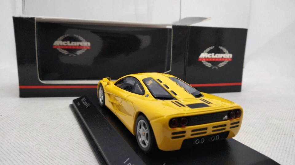 MINICHAMPS McLAREN F1 EDIZIONE LIMITATA 1 DI 8544 PZ. SCALA 1:43 - Immagine 4 di 4