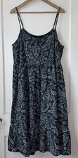 Forever 21 Plus Size 2X Gray Floral Paisley Boho Cottage Dress
