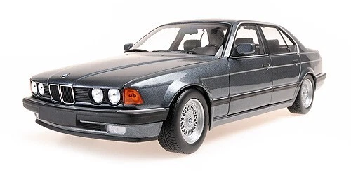 100023005 MINICHAMPS 1 18 BMW 730i (e32) 1986 GREY METALLIC NEW - Immagine 2 di 4