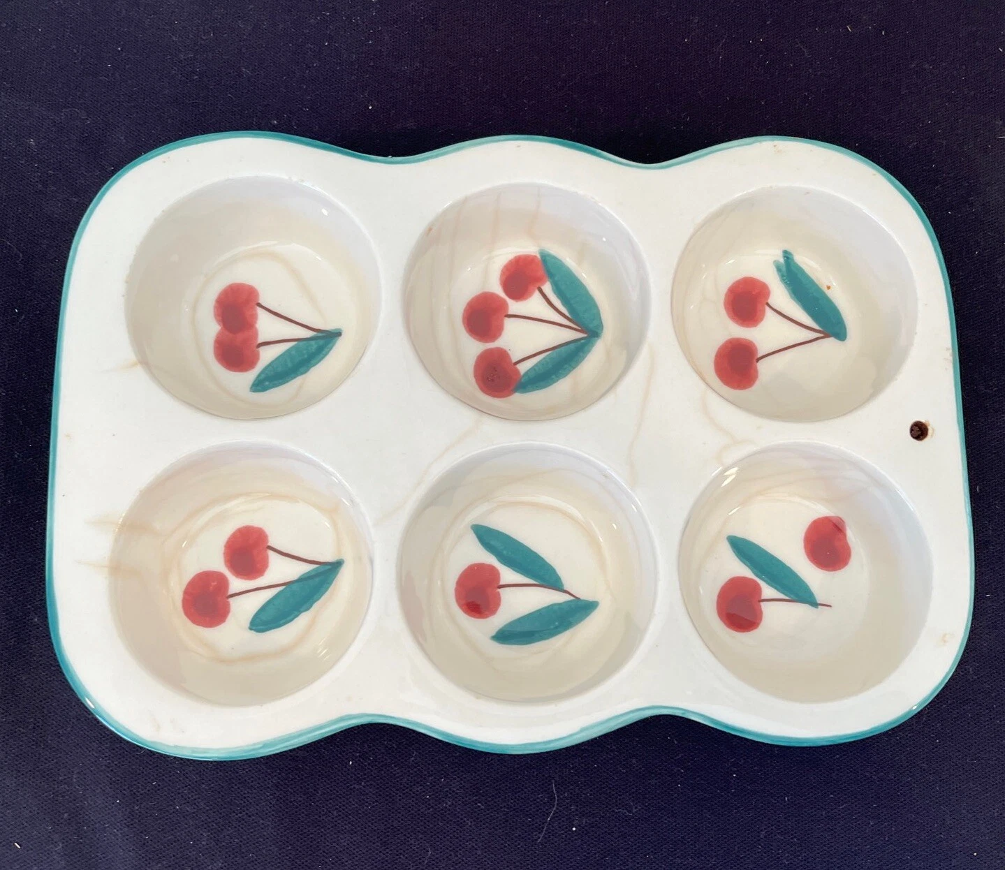 HARTSTONE POTTERY Muffin Cupcake Pan Dish Stoneware Bakeware 10.5"x7.25” CHERRY