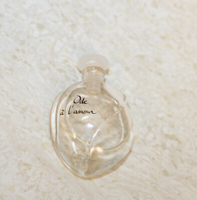 Yves Rocher  ODE A L'AMOUR  Eau de Parfum 0.16 fl. oz.
