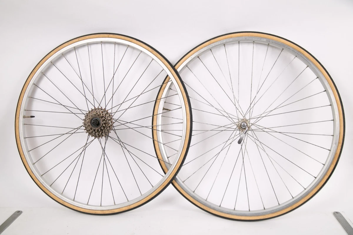 Touring bike wheelset store 700c