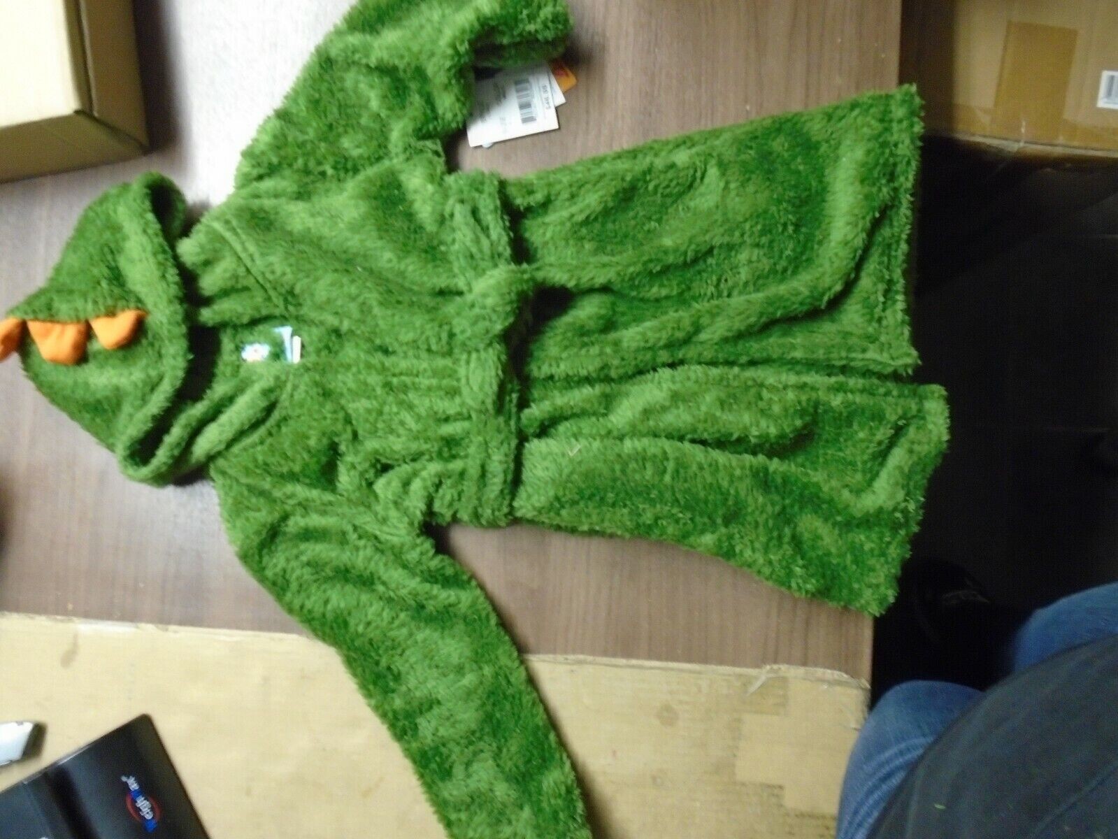 Picture 4 of 5