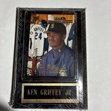 1994 Studio#101 Ken Griffey Jr. Baseball Card Seattle Mariners Sealed-Wood Frame