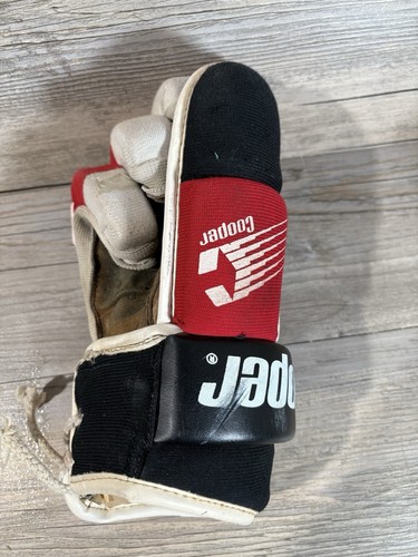 Guanti da hockey su ghiaccio Cooper AS40 vintage rosso nero bianco anni 90 Roller Street Rink - Foto 5 di 16