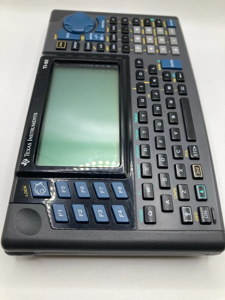TEXAS INSTRUMENTS - Calculatrice Texas Instruments TI-92 ⚠️ Pour Pièces / 4 Part - Photo 4/4