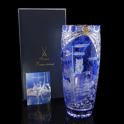 Meissen Crystal vase with owl design vase Rolf Hoffmann, The Owl Gravier B...