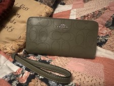 Coach Olive Green Wristlet Zip-Around Women's Wallet Logo Accordion style