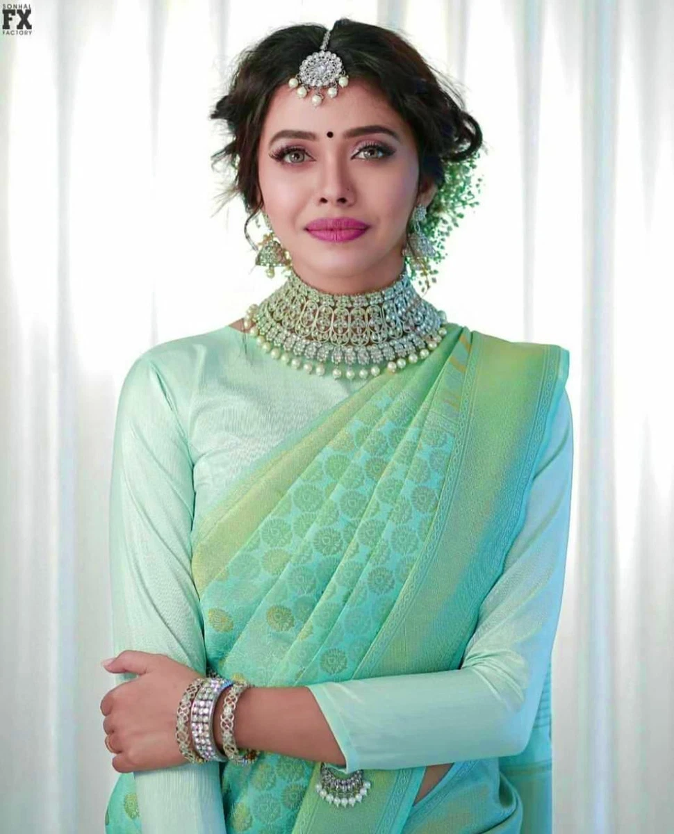 Bollywood Indian Pakistani Ethnic Sari White Party Wear Saree Designer Blouse SL