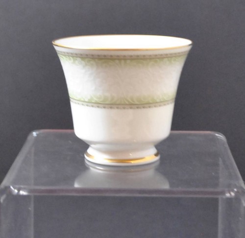Vintage Noritake China Japan 2160 Eugenia Cup White Flowers Green Shade Y5 - Picture 4 of 10
