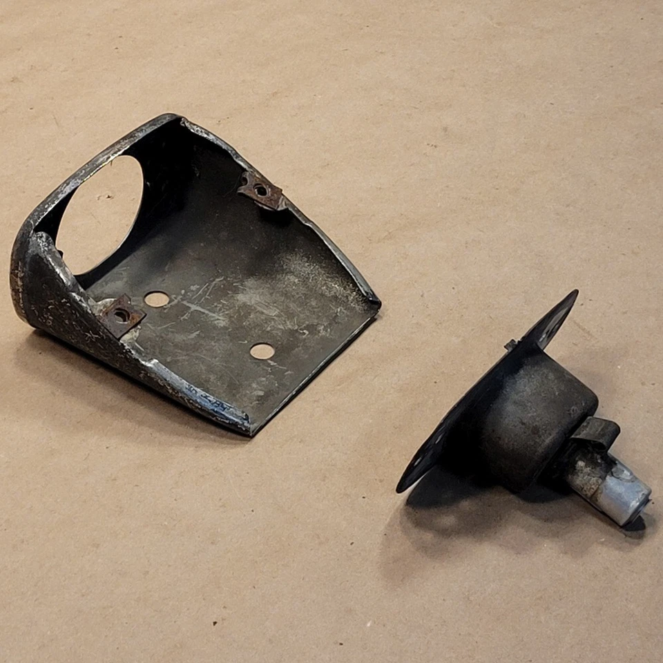 Carcasa de lámpara de reversa Jaguar XKE E-Type S1 3.8 4.2 Lucas L595 Foto 3 de 4