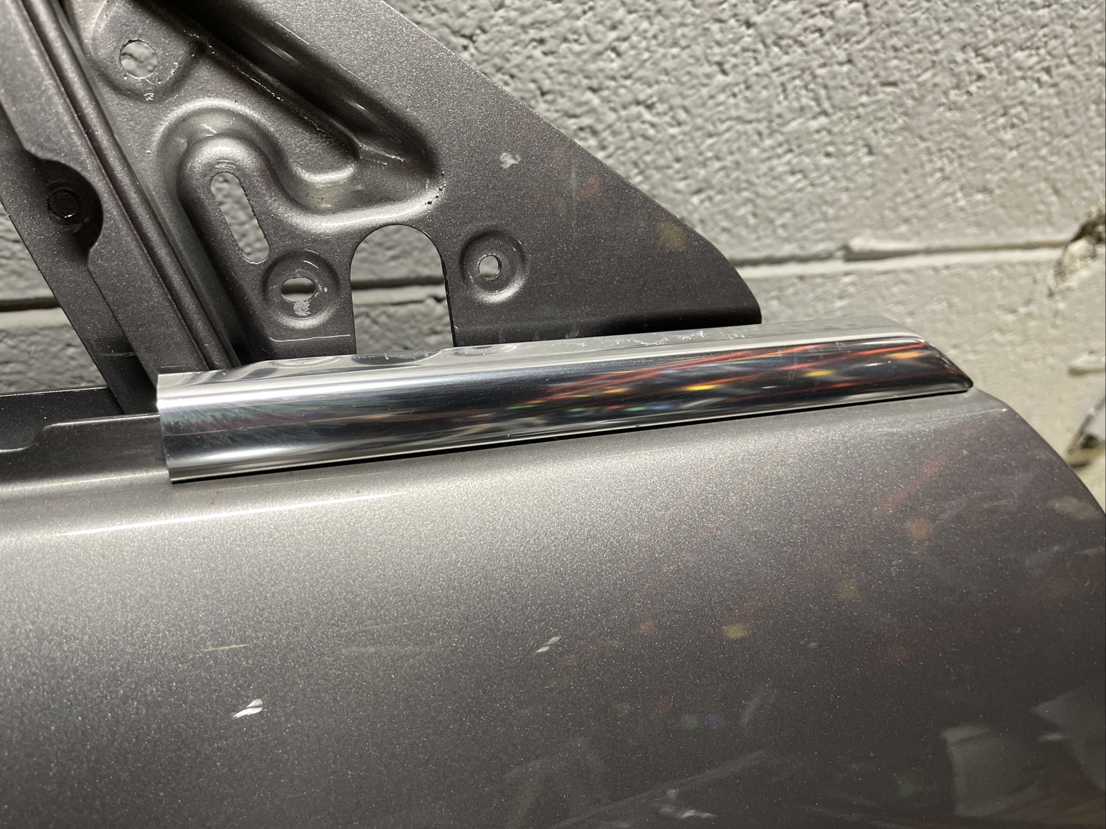 2014-2020 Maserati Ghibli M157 Passenger Right Front Door Shell Gray OEM*note