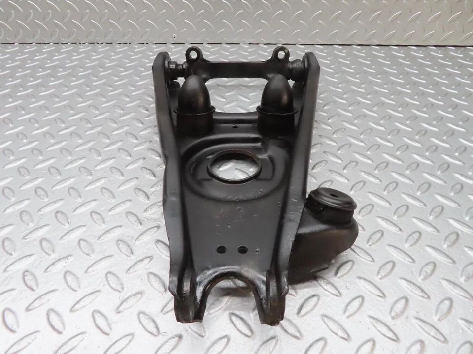 Brazo de control inferior delantero derecho Mercedes-Benz W111 220SE 12965 Foto 3 de 4