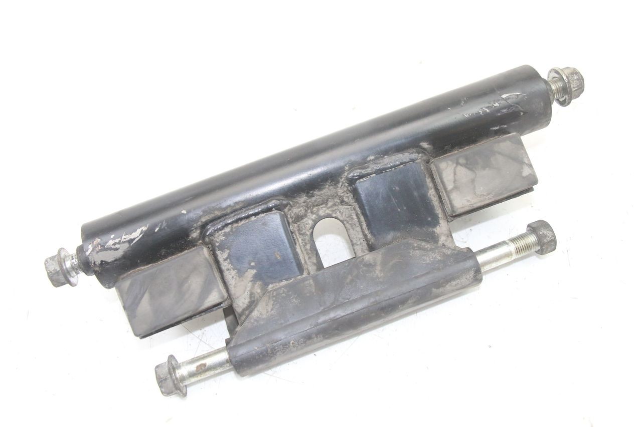 ENGINE MOUNT - SUZUKI BURGMAN 125 (2018 - 2021)