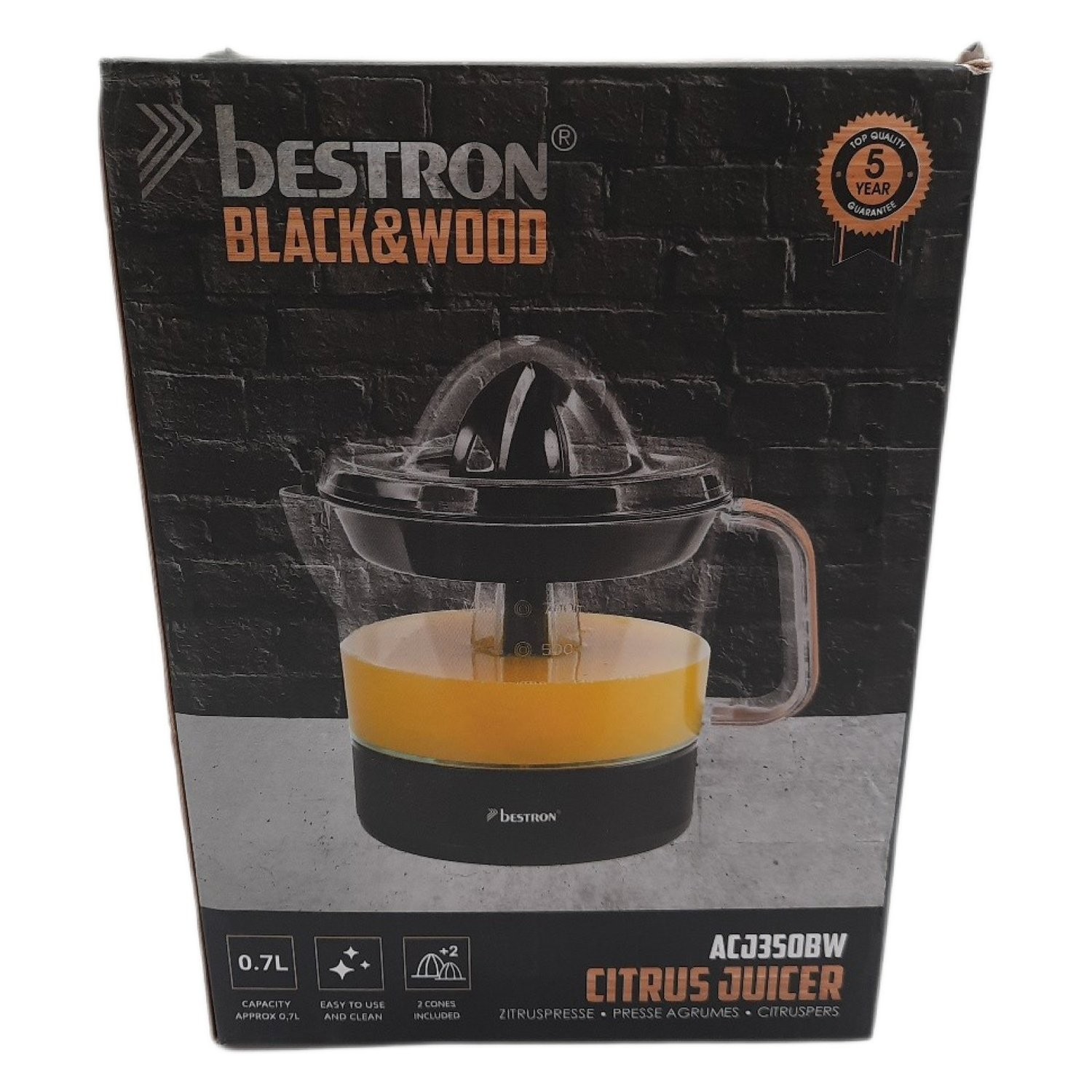 Bestron elektrische Zitrus- & Orangenpresse, inkl. 2 Presskegel und Aromadeckel,