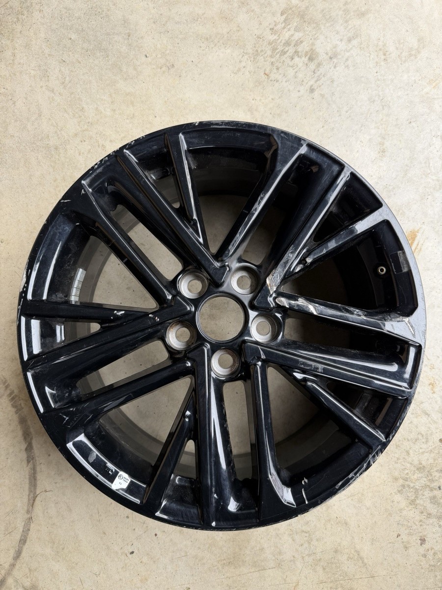 2026 2025 18” Toyota Camry OEM Wheel Rim 18x8 95968 42611AQ020