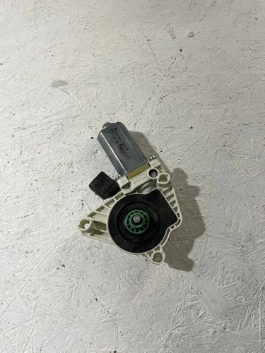 MERCEDES-BENZ C W205 Scheibenwischermotor C72414100 2.00 Petrol 135kw 32935918