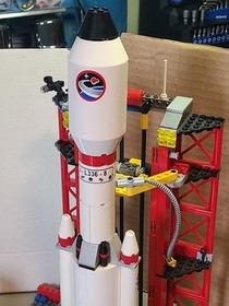 Lego City 3368 Space Center & 3365 Moon Buggy